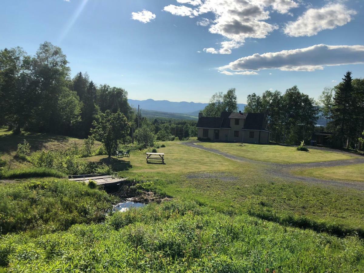 Villa Le Champ Perché La Malbaie Exterior foto